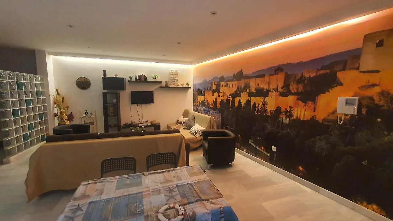 LyriosHomes Apartamentos Los Tréboles Málaga 0*,  Espagne